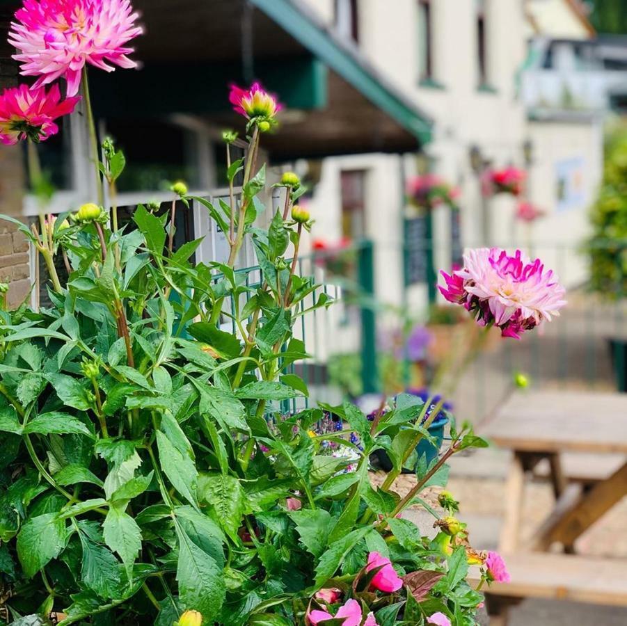 Milton Hotel Llanwern Village Newport (Gwent) Zewnętrze zdjęcie
