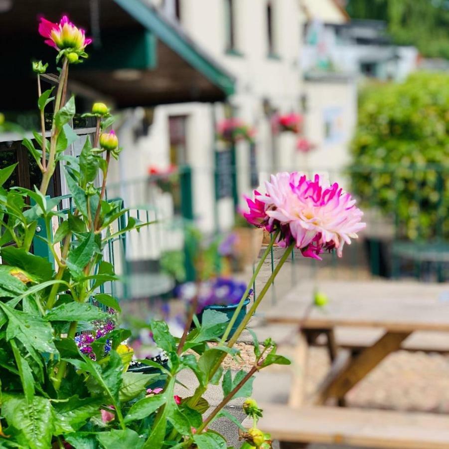 Milton Hotel Llanwern Village Newport (Gwent) Zewnętrze zdjęcie